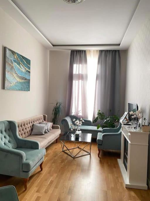 Apartment Wesselenyi Utca 4 *
